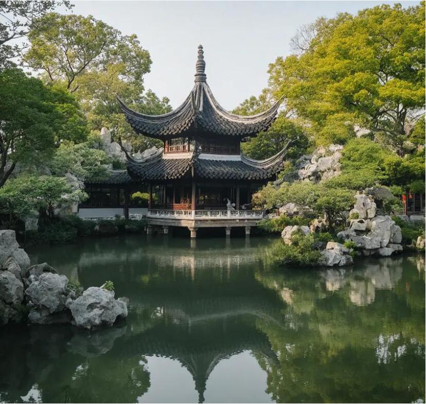 伊犁地区梦菡餐饮有限公司